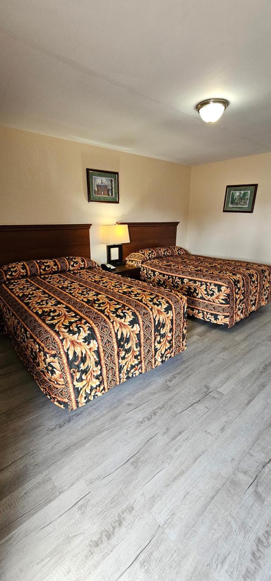 Mount Laurel Motel Hazleton Dış mekan fotoğraf
