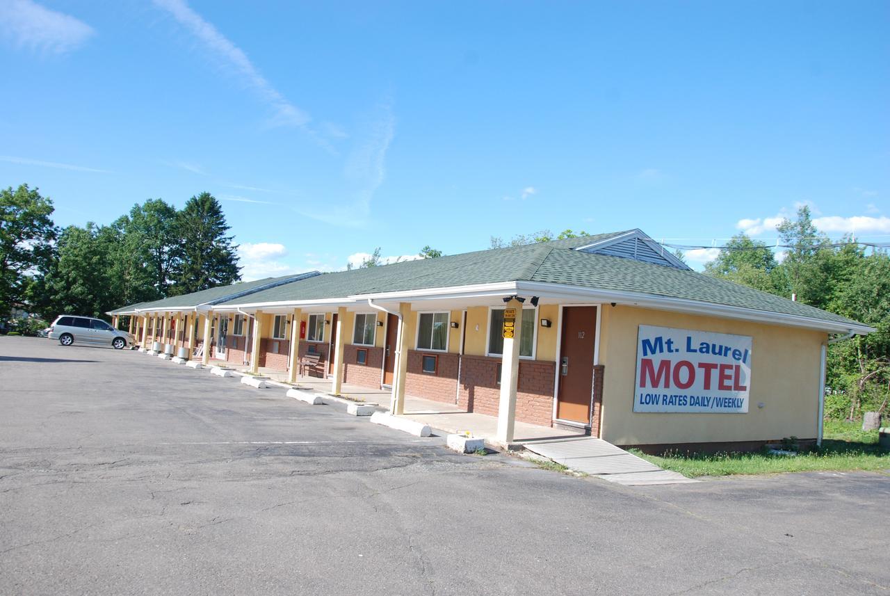 Mount Laurel Motel Hazleton Dış mekan fotoğraf